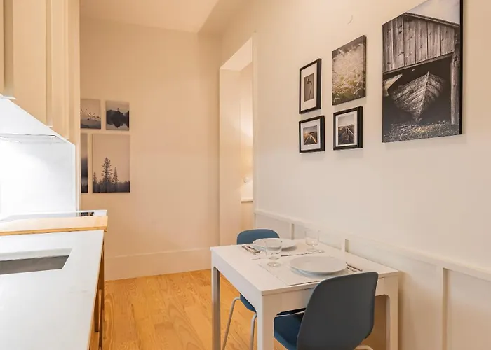 Apartment 2bdr Alcantara Nest By Lovelystay *