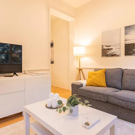 2bdr Alcantara Nest By Lovelystay * Лиссабон