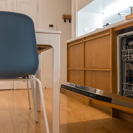 2bdr Alcantara Nest By Lovelystay Апартаменты