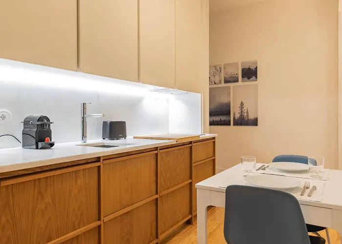 2bdr Alcantara Nest By Lovelystay Lissabon