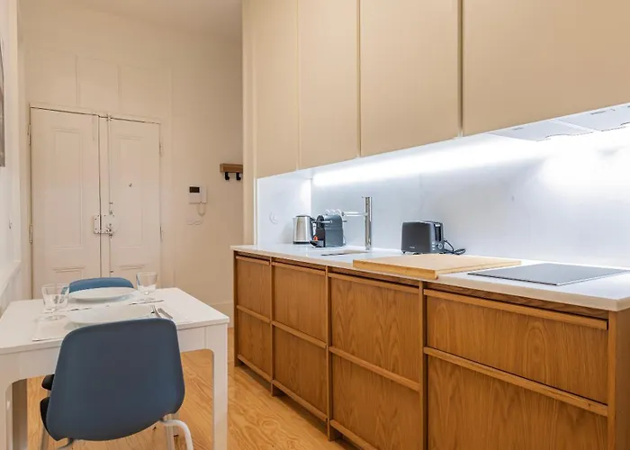 2bdr Alcantara Nest By Lovelystay Appartement
