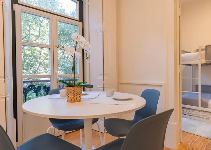 Lägenhet 2bdr Alcantara Nest By Lovelystay